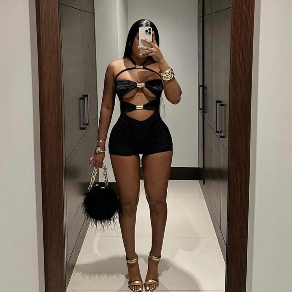 One piece outfit